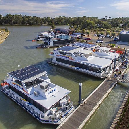 All Seasons Houseboats Hotel Mildura Exterior photo