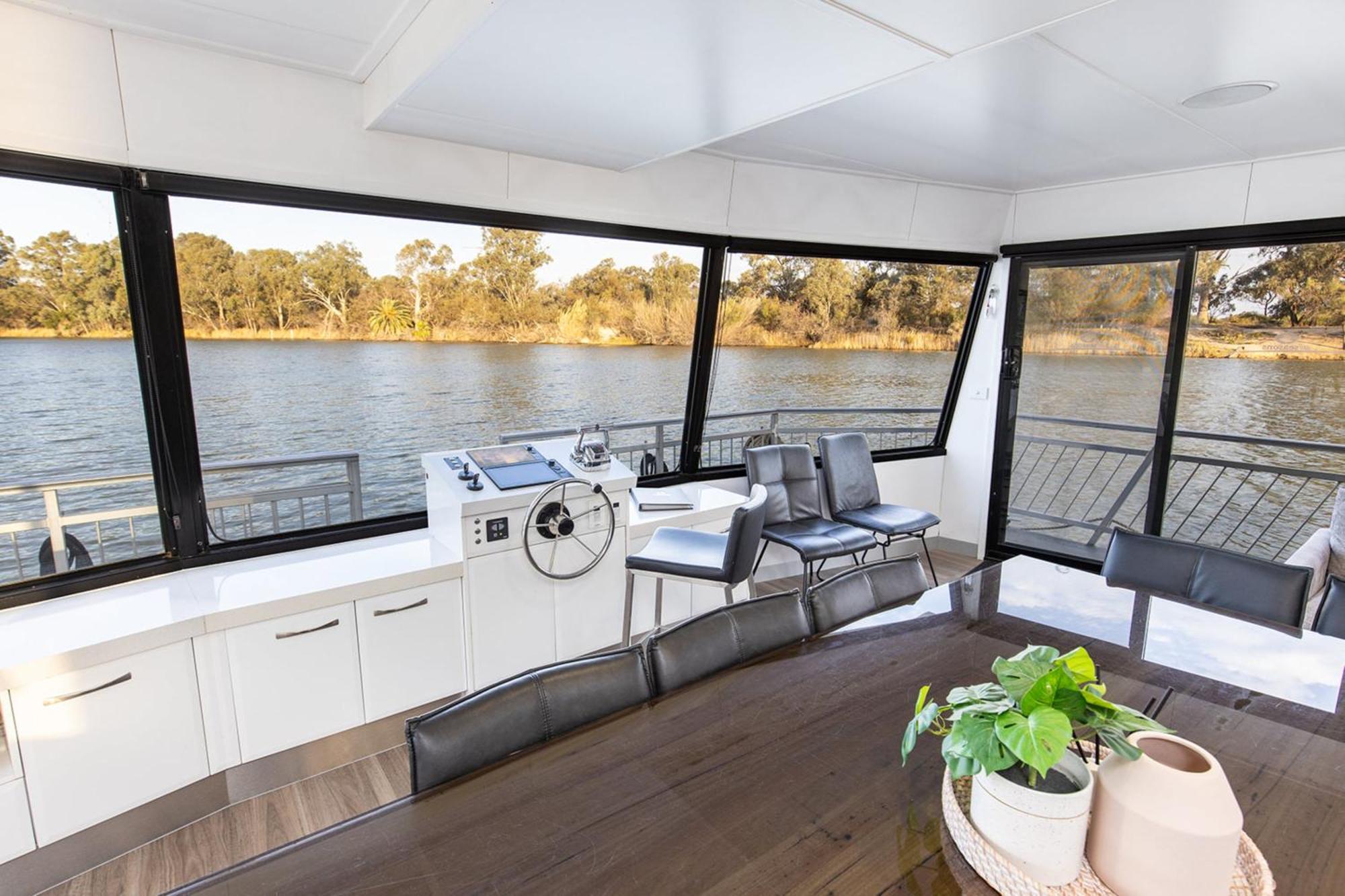 All Seasons Houseboats Hotel Mildura Exterior photo