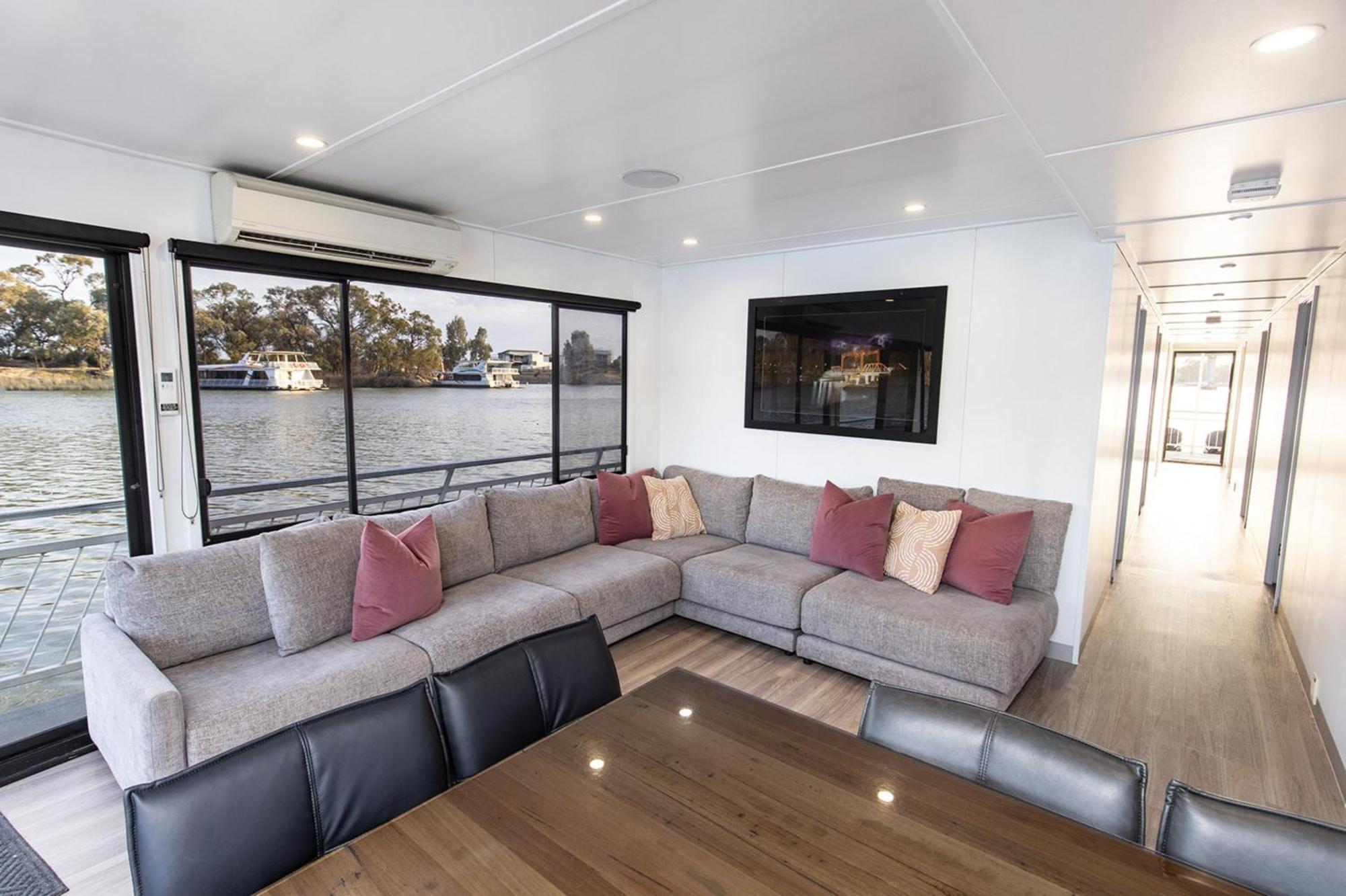 All Seasons Houseboats Hotel Mildura Exterior photo